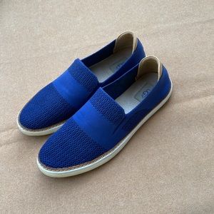 UGG Woman’s slip-on size 12